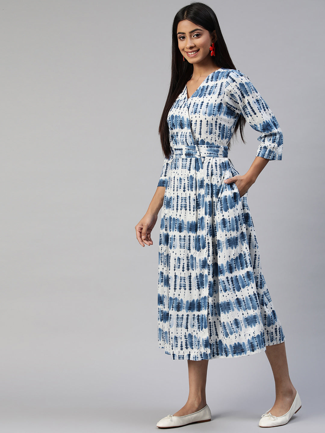 Ayaany Women Flared Pleated White Dress