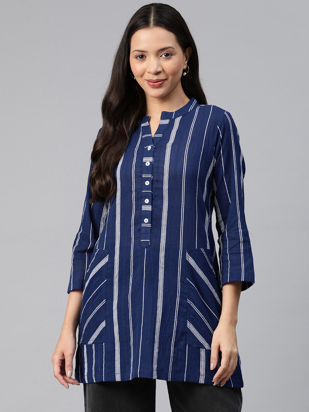 Ayaany Women Navy Blue Cotton Tunic With Front Pocket